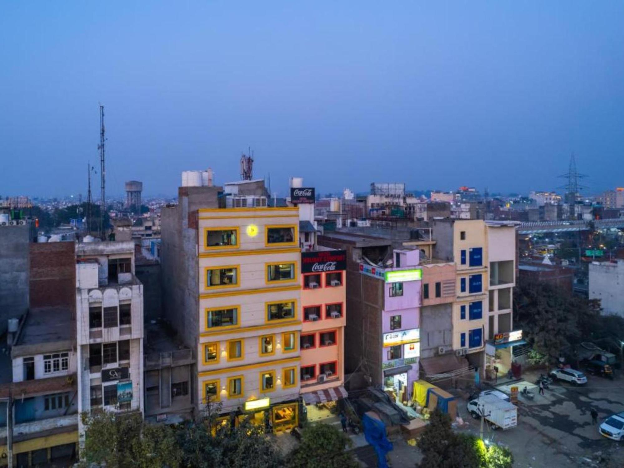 The Hosteller Amritsar, Near Golden Temple Kültér fotó